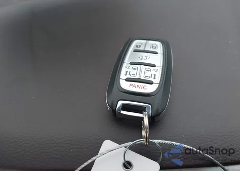 2017 Chrysler Pacifica Touring from USA, damaged, VIN 2C4RC1DG1HR553527